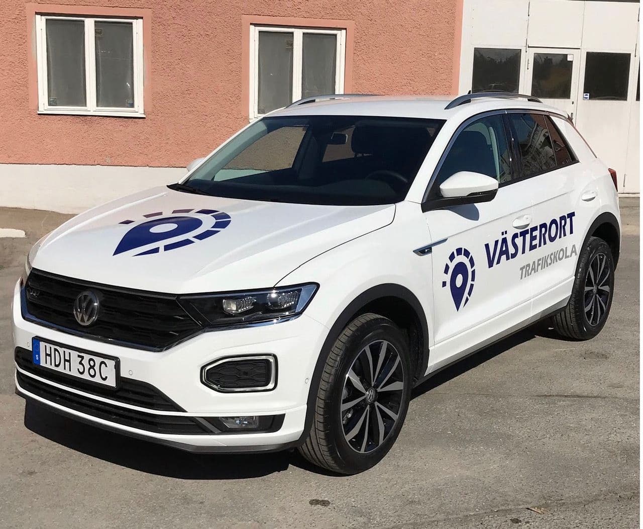 Hur mycket kostar ett körkort?